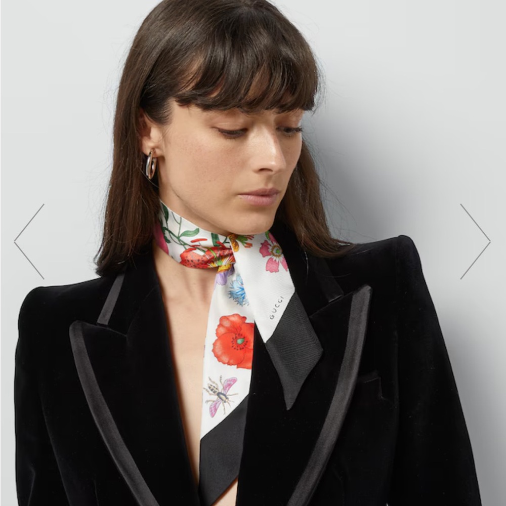 Gucci FLORA PRINT SILK TWILL NECK BOW